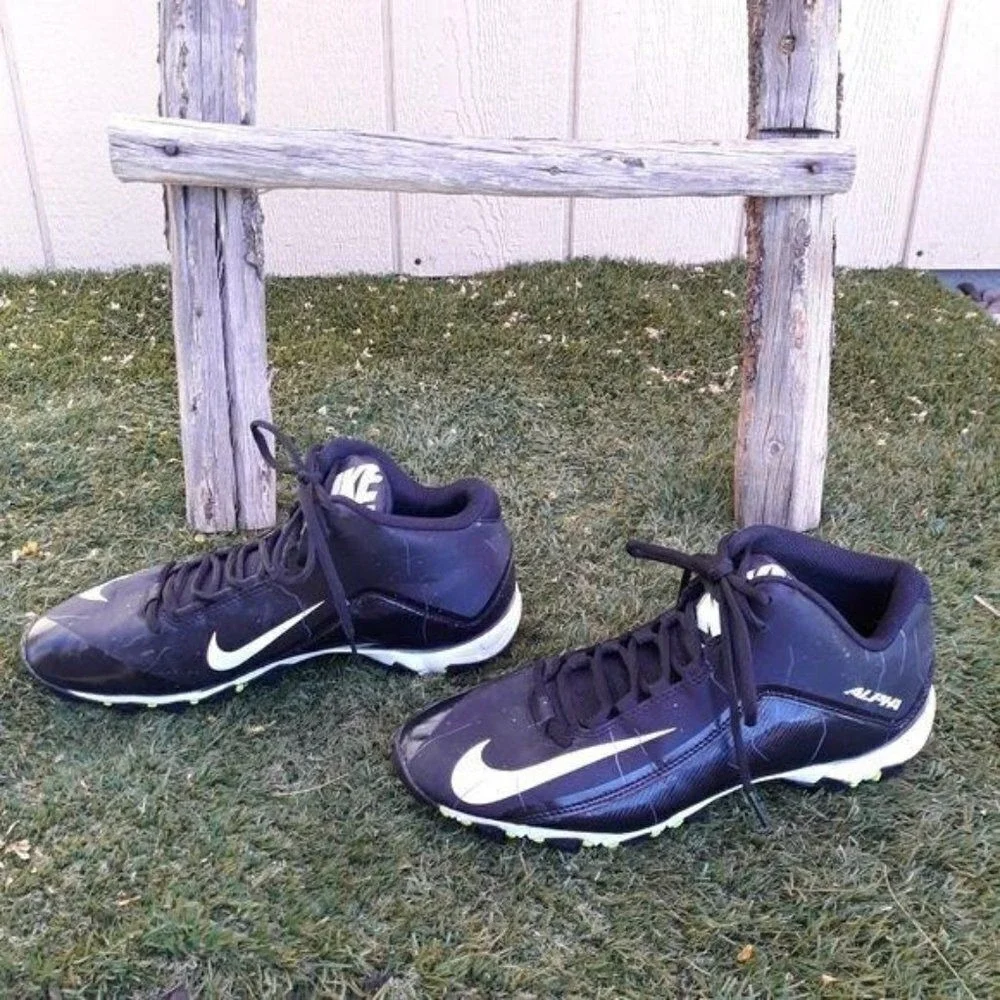 Nike‎ 2725236 002 Football Cleats Alpha Shark 2 Paint Splatter Black White Sz 9